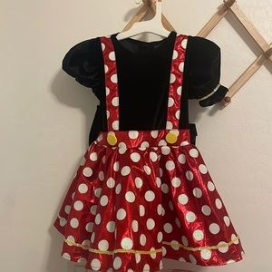 Minnie Mouse costume